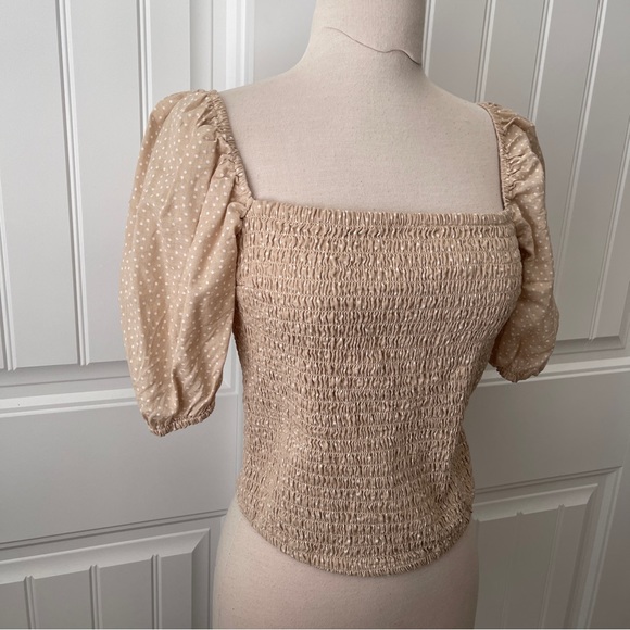 Abercrombie Tan Polka Dot Puffy Sleeve Top - Picture 3 of 7